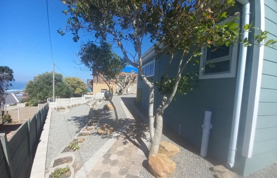 5 Bedroom Property for Sale in Dana Bay Western Cape